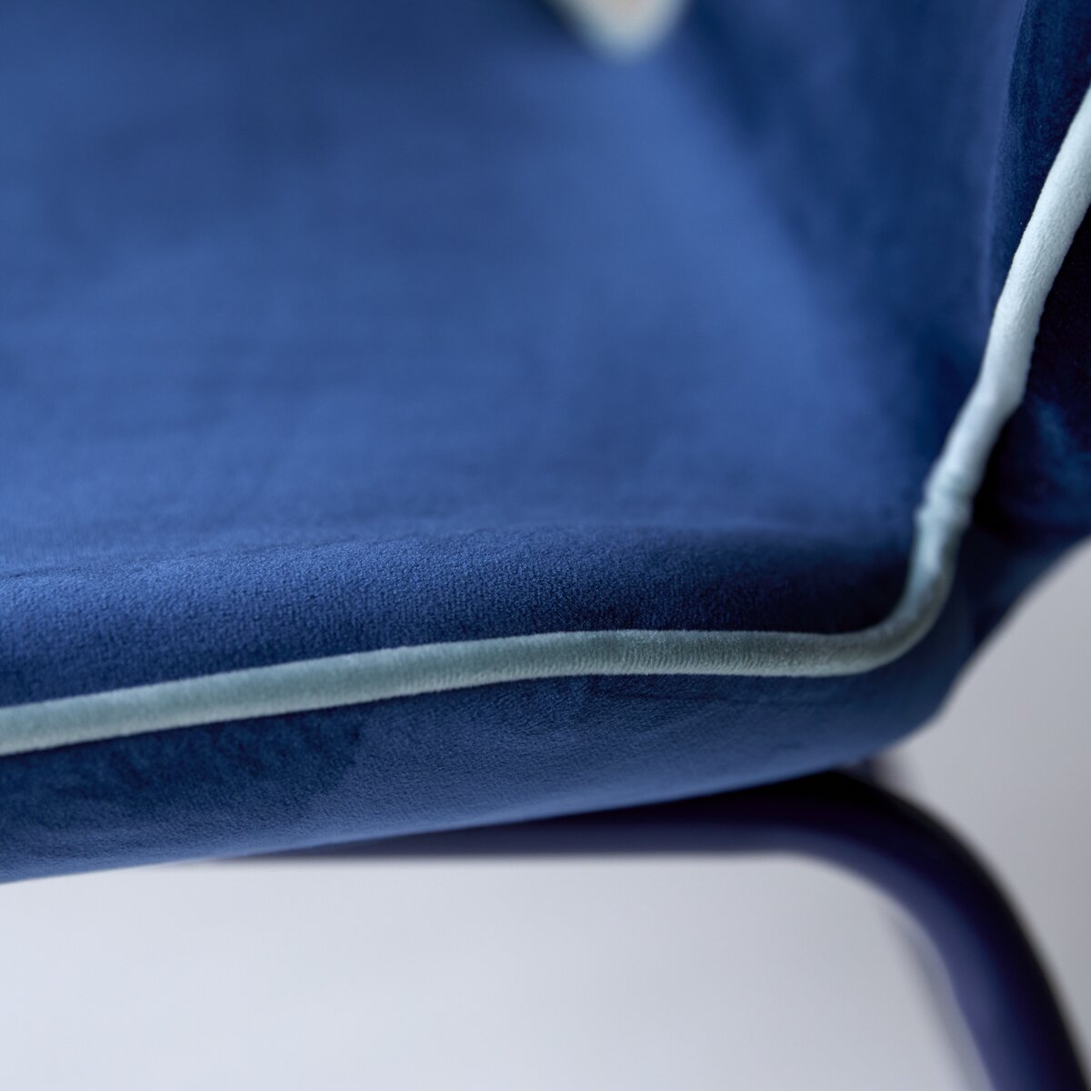 Uma - Sedia in tessuto blue Uma - Sedia in tessuto blue