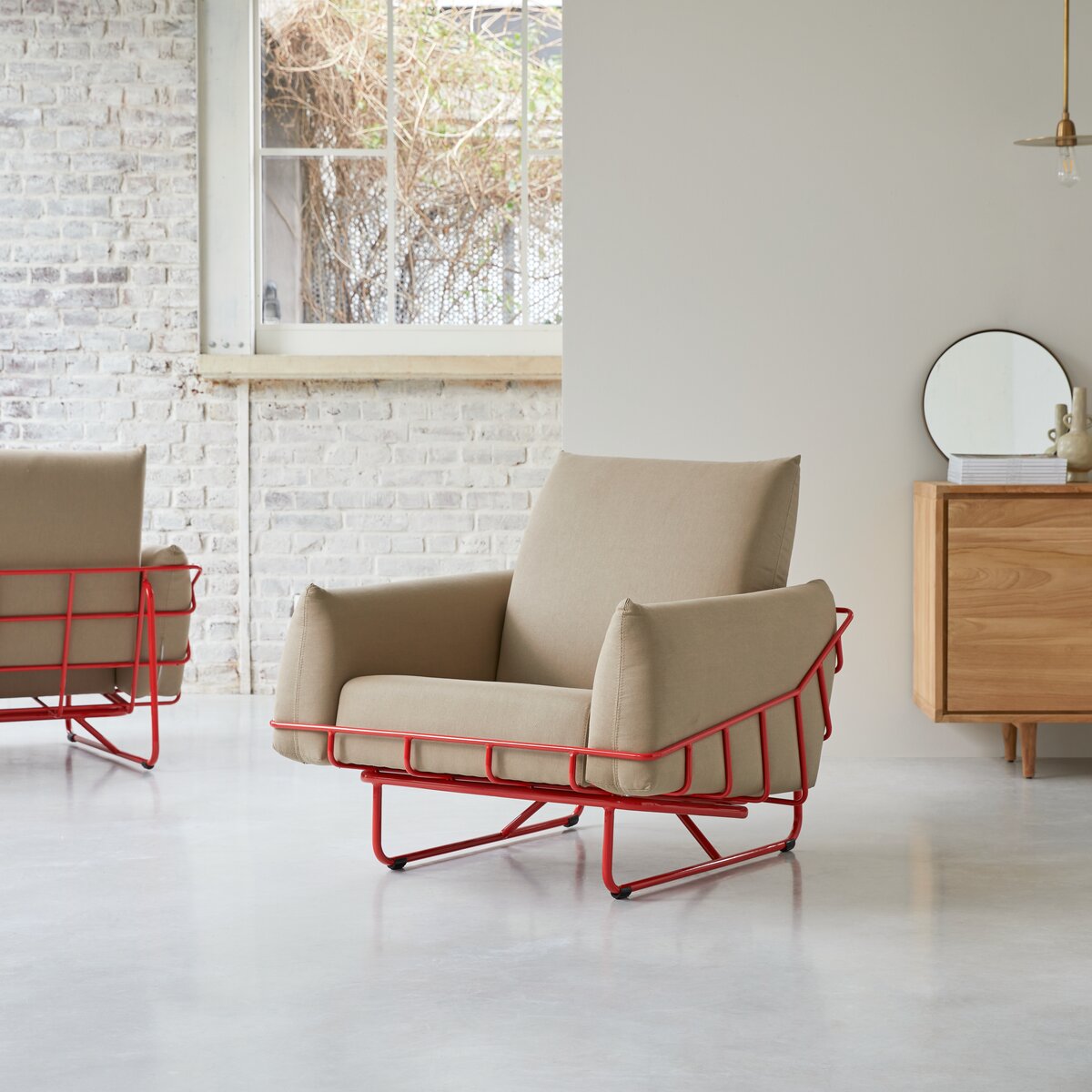 Jonas - Fauteuil en tissu camel Jonas - Fauteuil en tissu camel