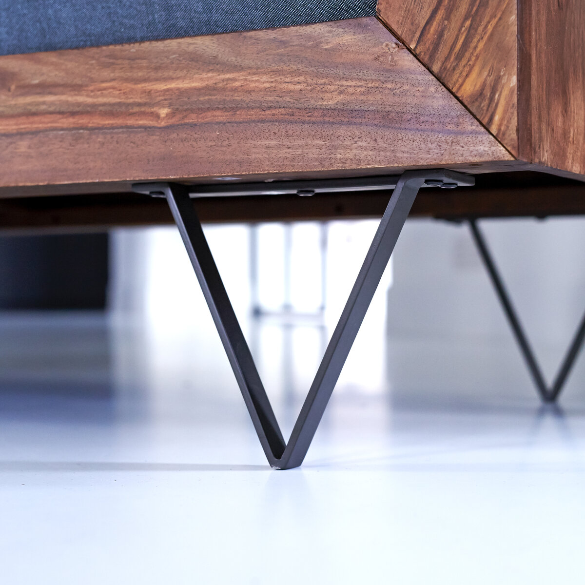 Metric - Sofa aus massives Palisanderholz Metric - Sofa aus massives Palisanderholz