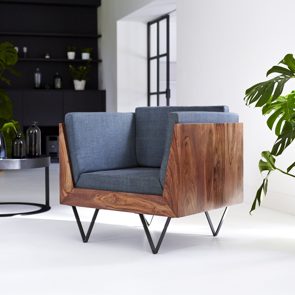 Metric - Fauteuil en palissandre massif et tissu Metric - Fauteuil en palissandre massif et tissu
