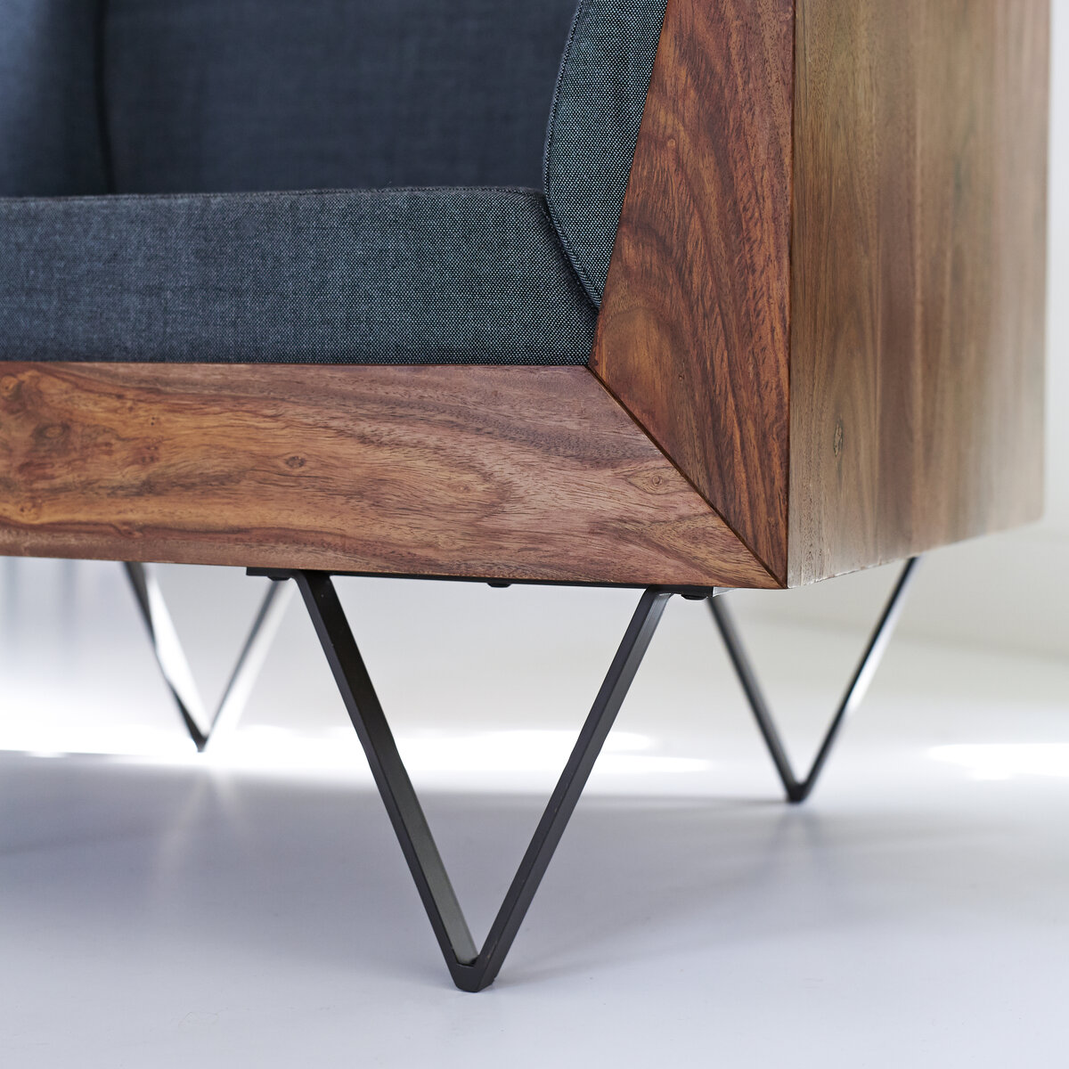 Metric - Sessel aus massives Palisanderholz Metric - Sessel aus massives Palisanderholz