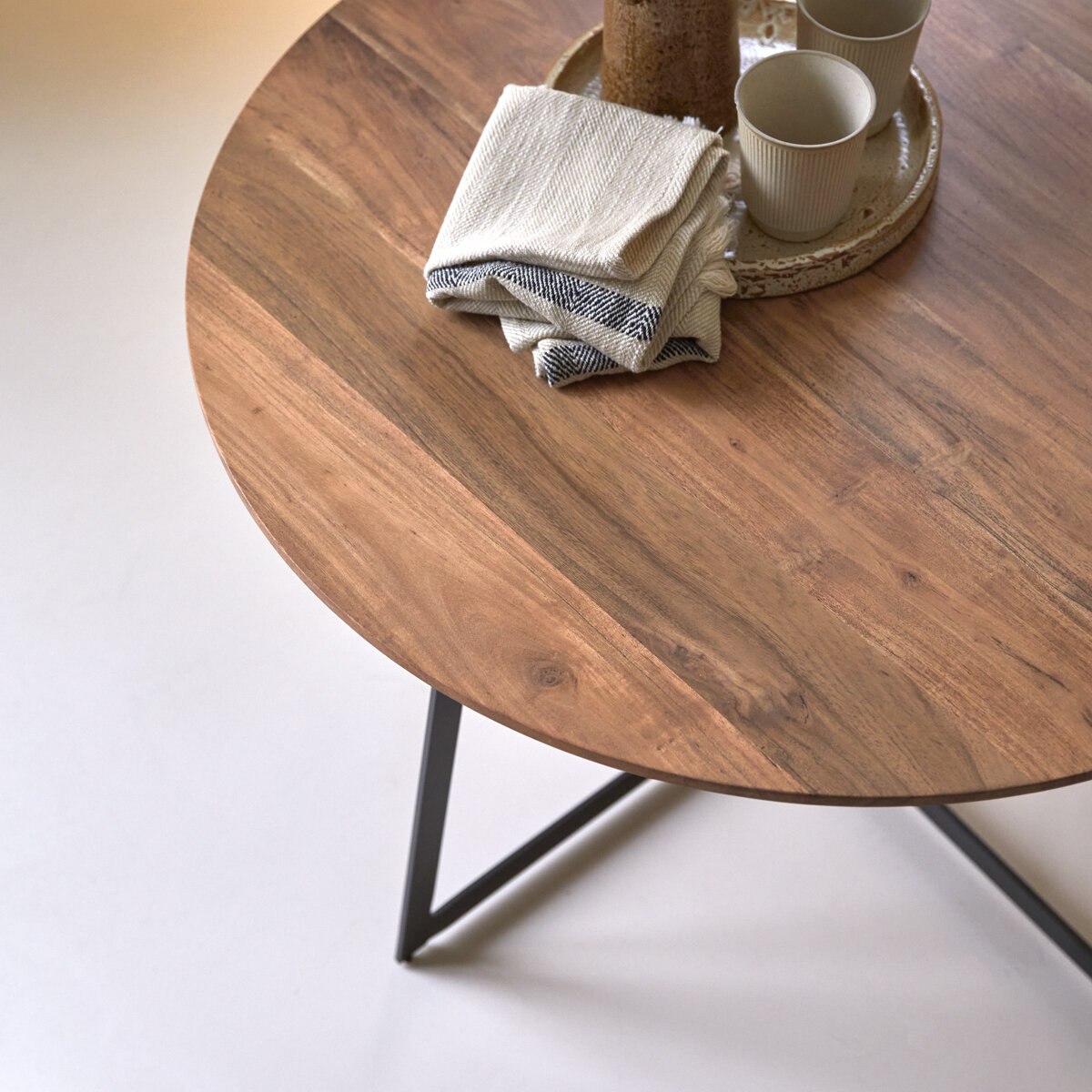Temis - Solid acacia Coffee Table Temis - Solid acacia Coffee Table
