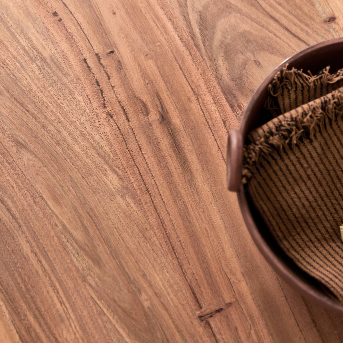 Temis - Couchtisch aus massivem Akazienholz Temis - Couchtisch aus massivem Akazienholz
