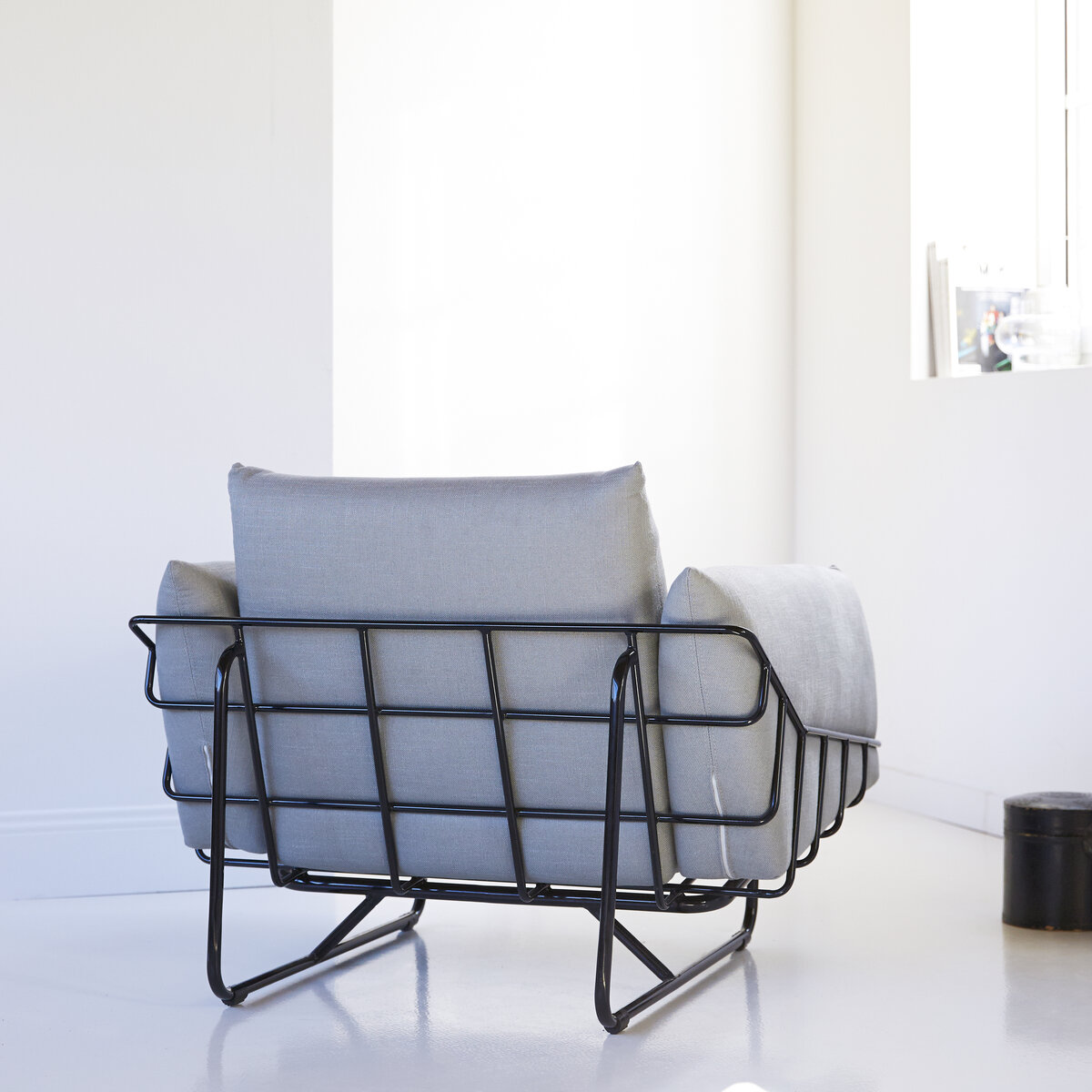 Jonas - Fauteuil en tissu gris Jonas - Fauteuil en tissu gris
