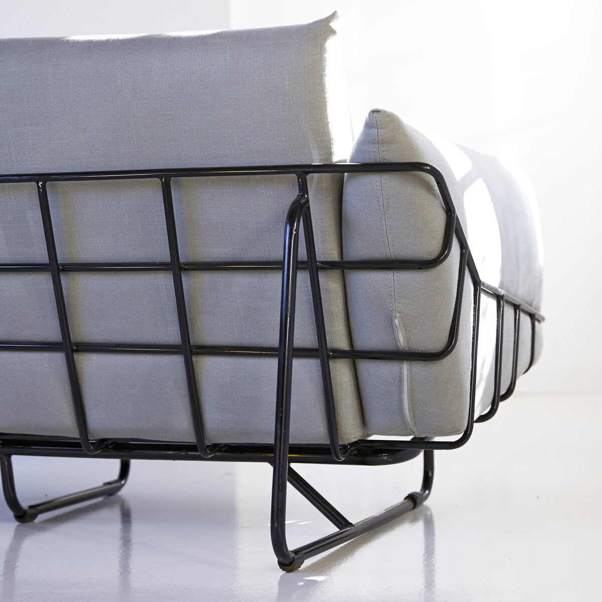 Jonas - Canapé en tissu gris Jonas - Canapé en tissu gris