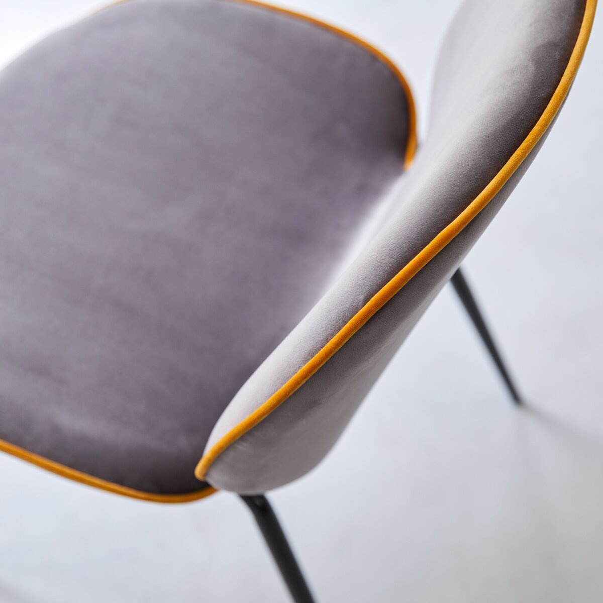 Uma - Chaise en tissu grey Uma - Chaise en tissu grey