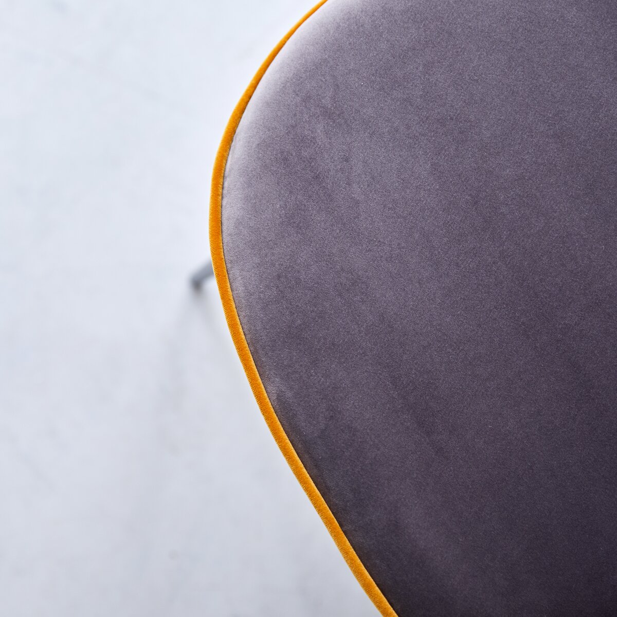 Uma - Chaise en tissu grey Uma - Chaise en tissu grey