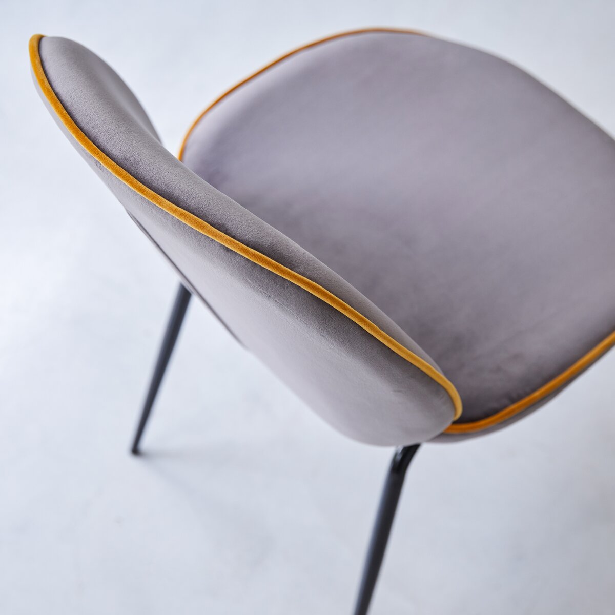 Uma - Chaise en tissu grey Uma - Chaise en tissu grey