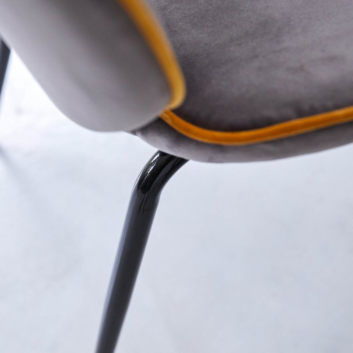 Uma - Chaise en tissu grey Uma - Chaise en tissu grey