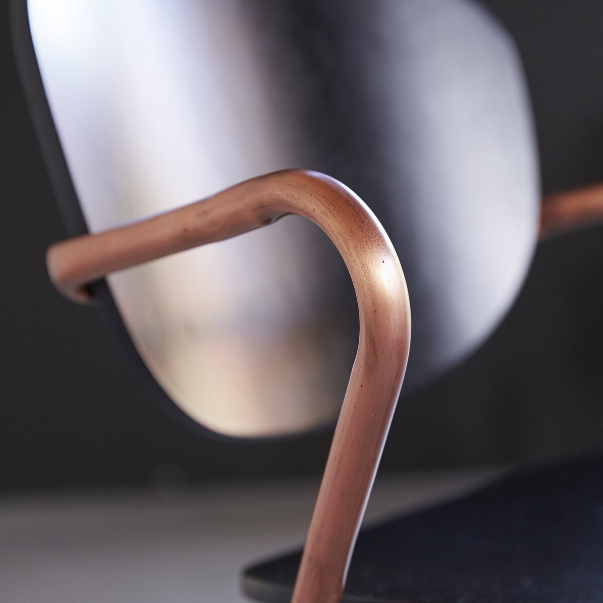 Ada - Stuhl aus Eiche und Metall copper Ada - Stuhl aus Eiche und Metall copper