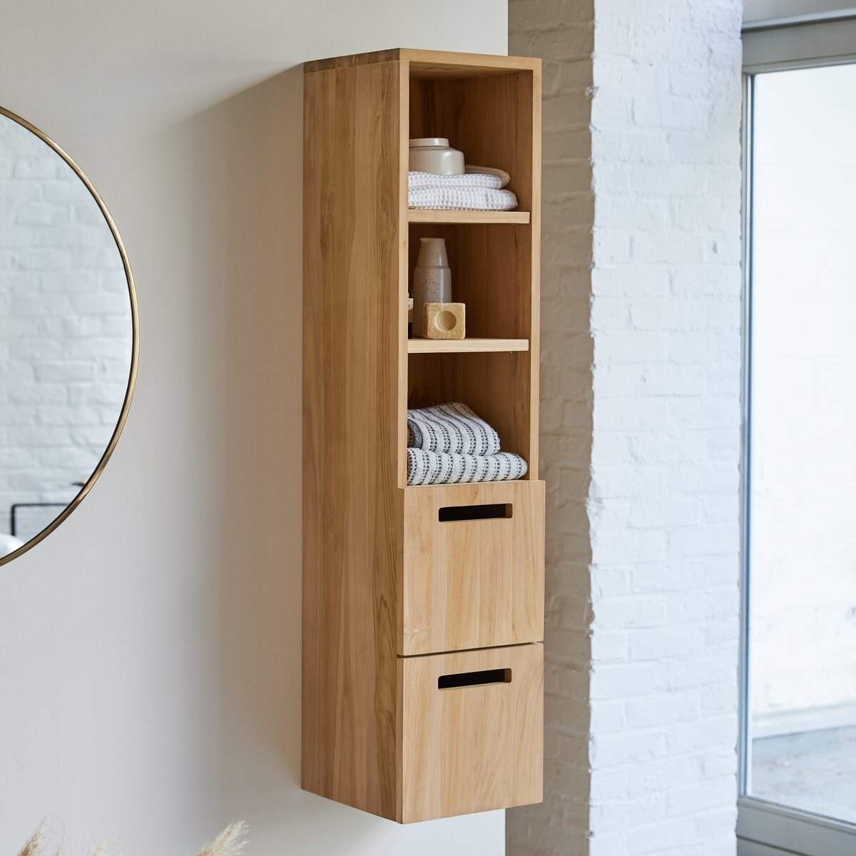 Line - Hochschrank aus massivem Teakholz Line - Hochschrank aus massivem Teakholz