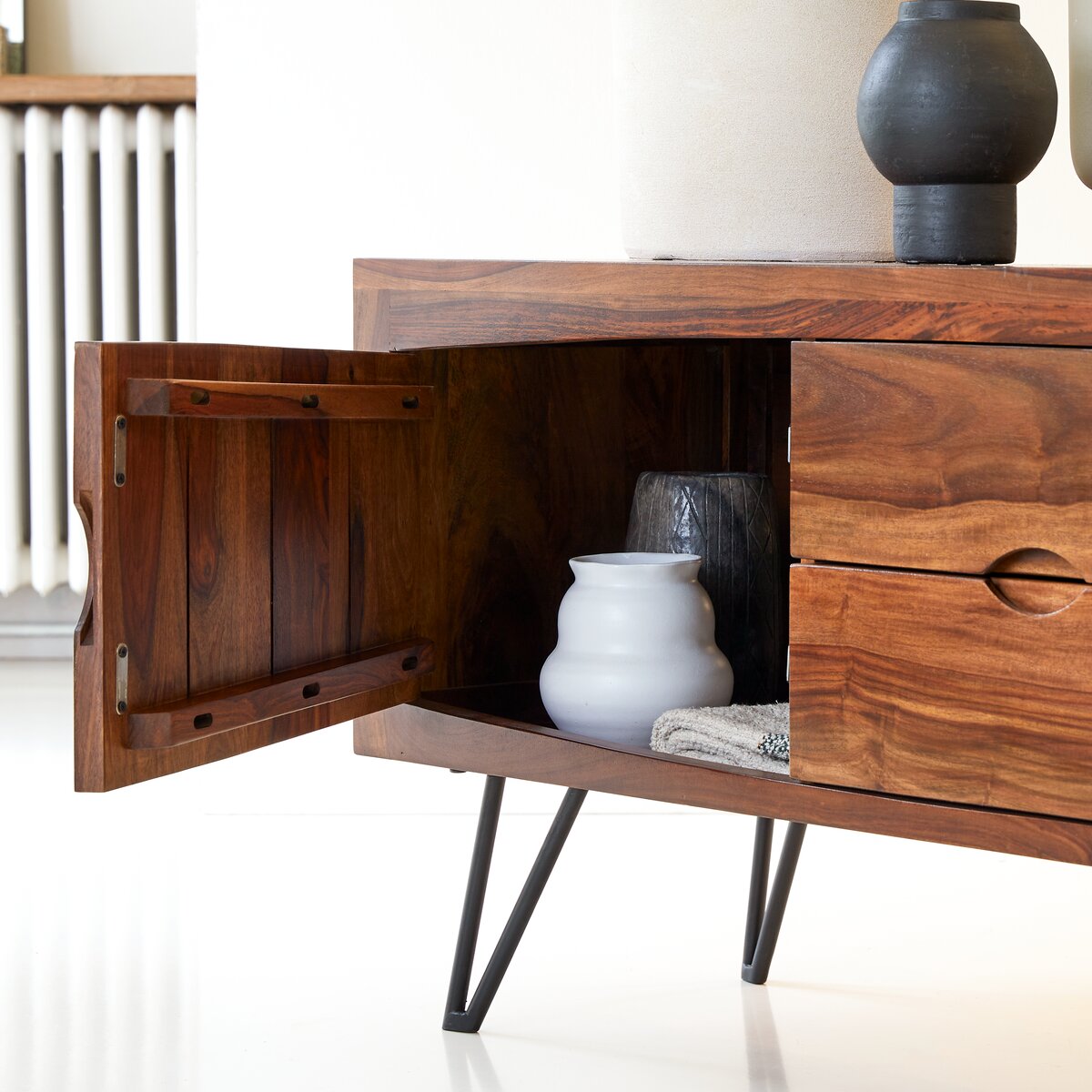 Bonnie - Solid sheesham TV Stand 150 cm Bonnie - Solid sheesham TV Stand 150 cm