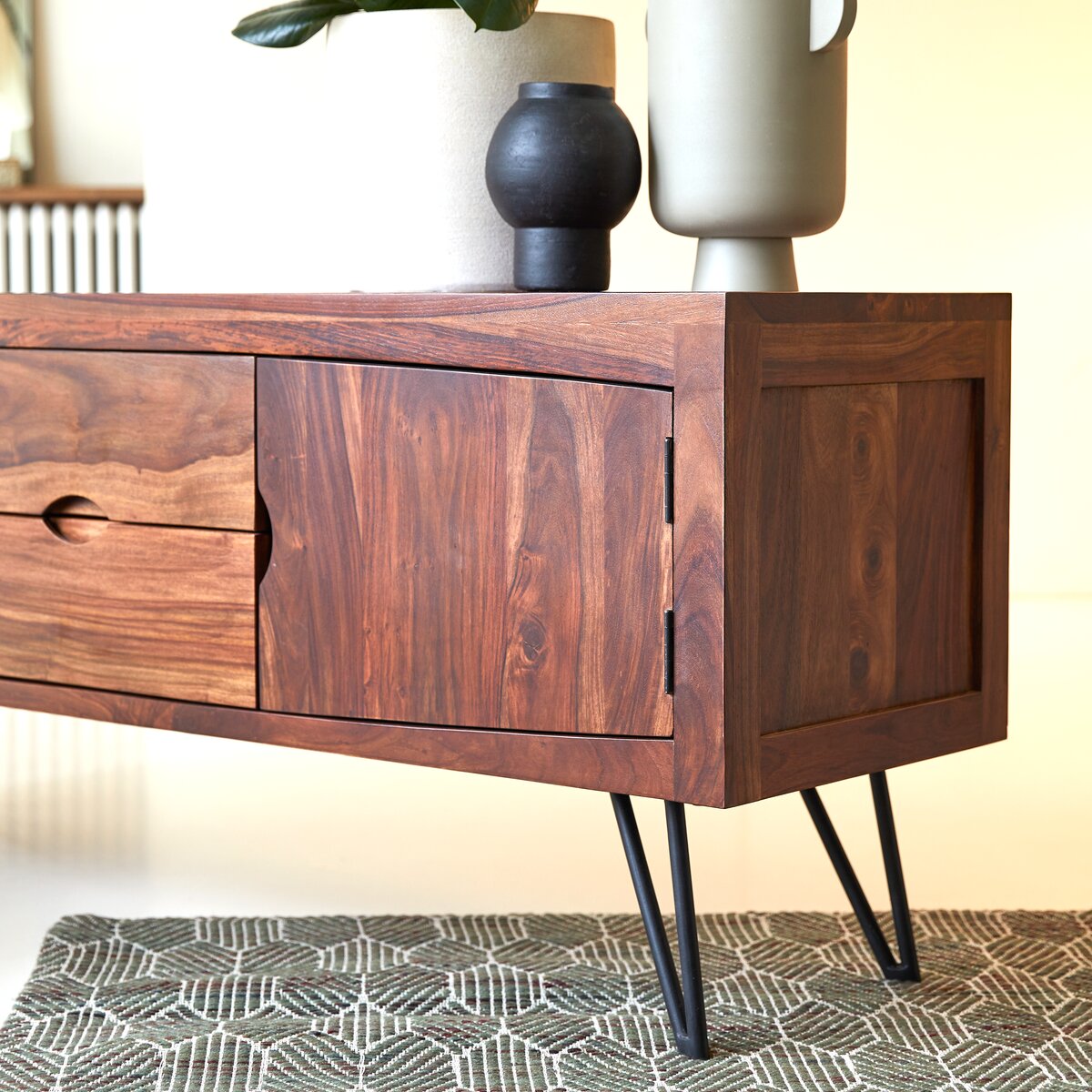 Bonnie - Solid sheesham TV Stand 150 cm Bonnie - Solid sheesham TV Stand 150 cm