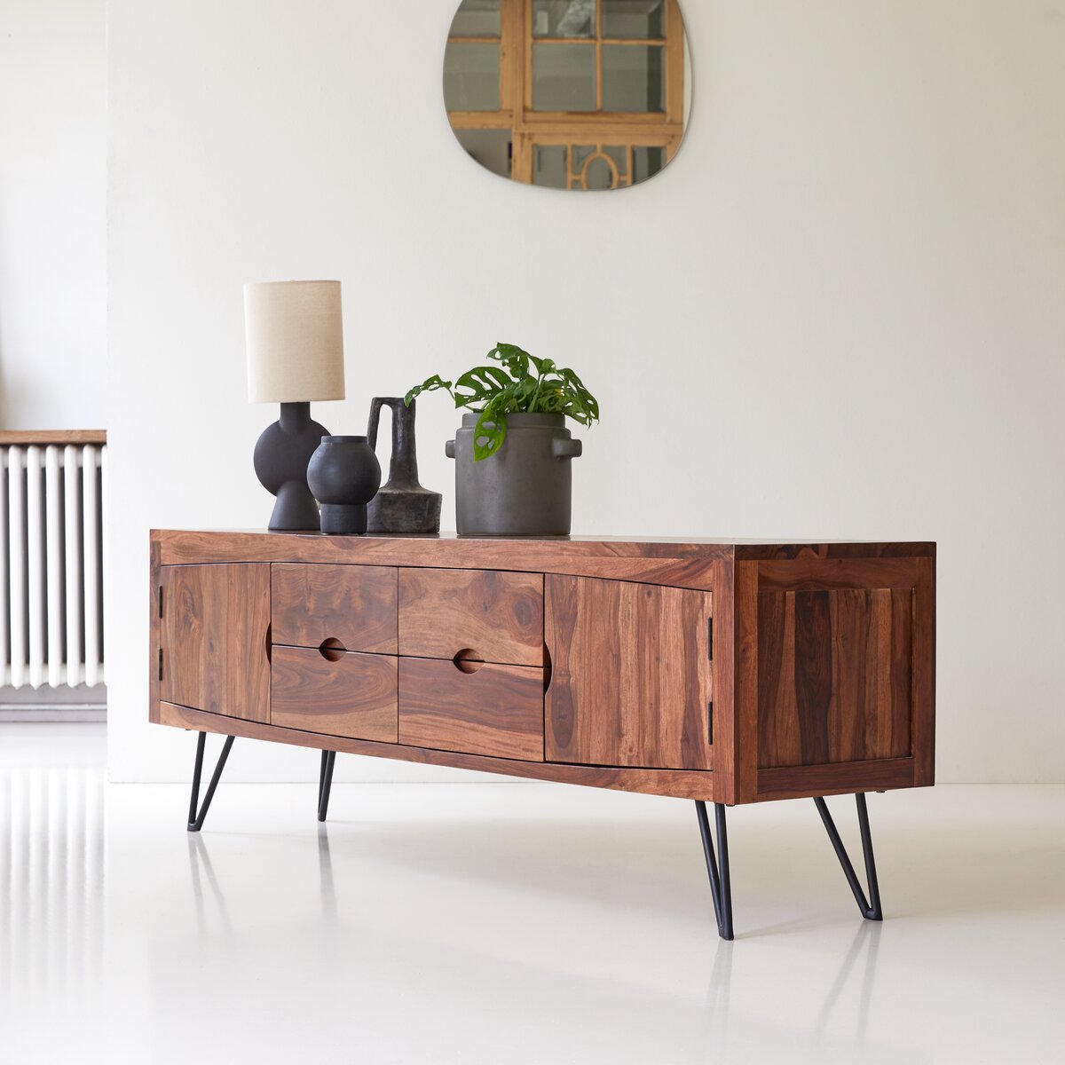 Bonnie - TV Schrank aus massivem Palisanderholz 180 cm Bonnie - TV Schrank aus massivem Palisanderholz 180 cm