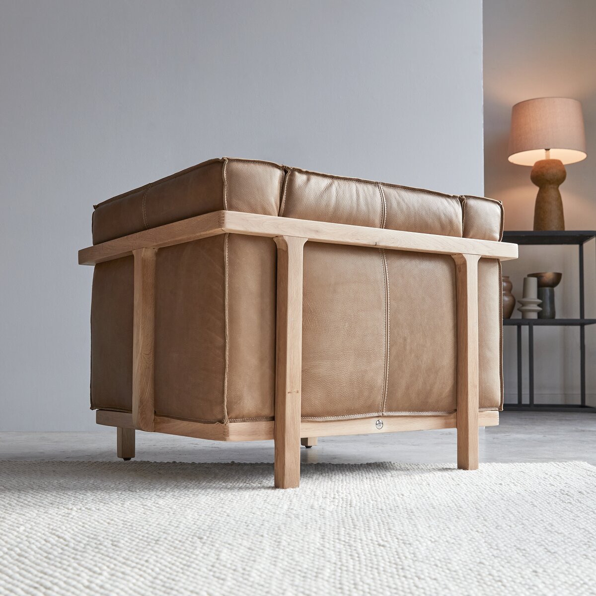Cobbelwood - Sillón en roble macizo y cuero Cheyenne Cobbelwood - Sillón en roble macizo y cuero Cheyenne