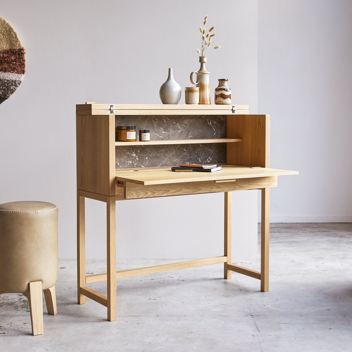 Eyota - Bureau en chêne et marbre Eyota - Bureau en chêne et marbre