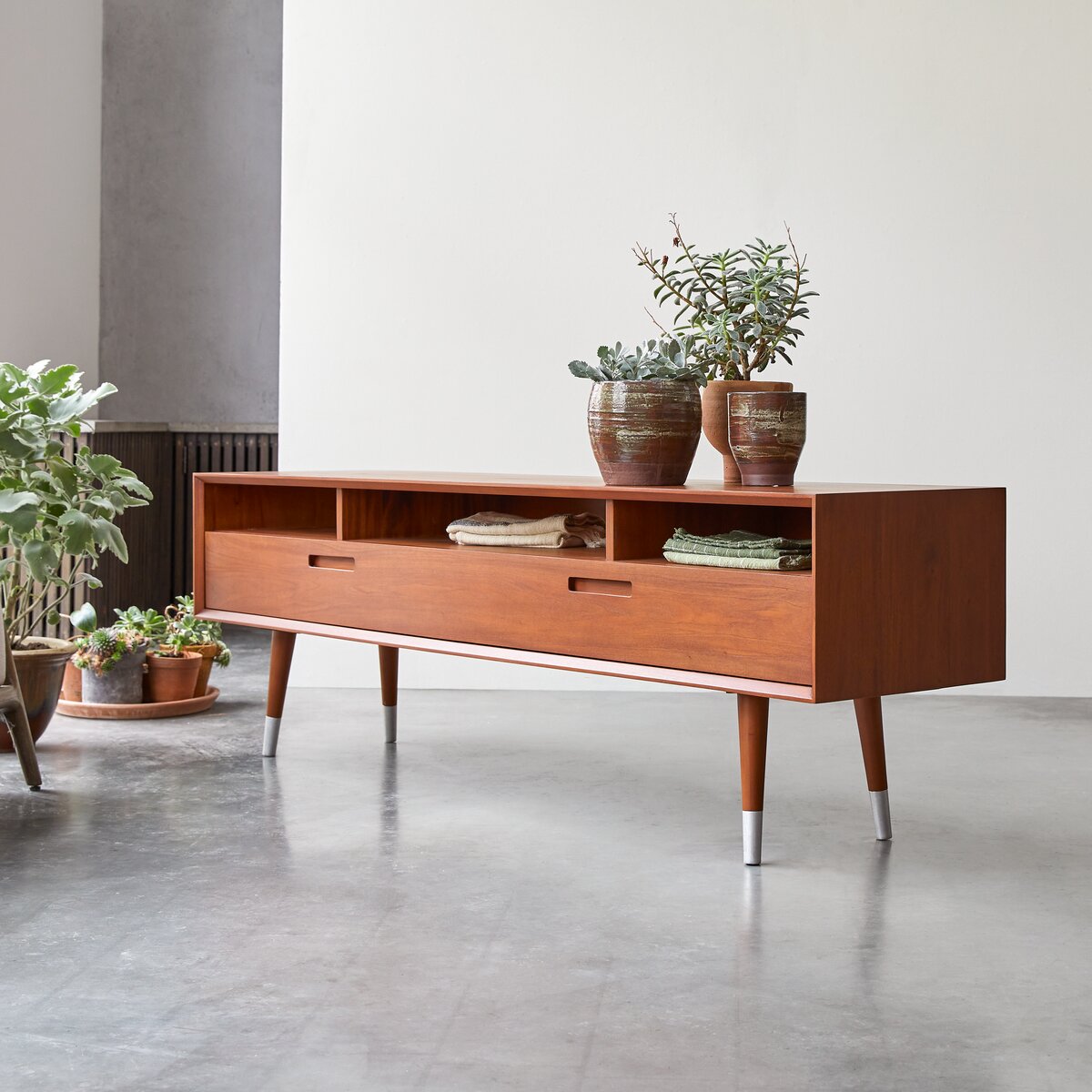 Mahogany TV Magda 50's Living room TV stand Sale Tikamoon