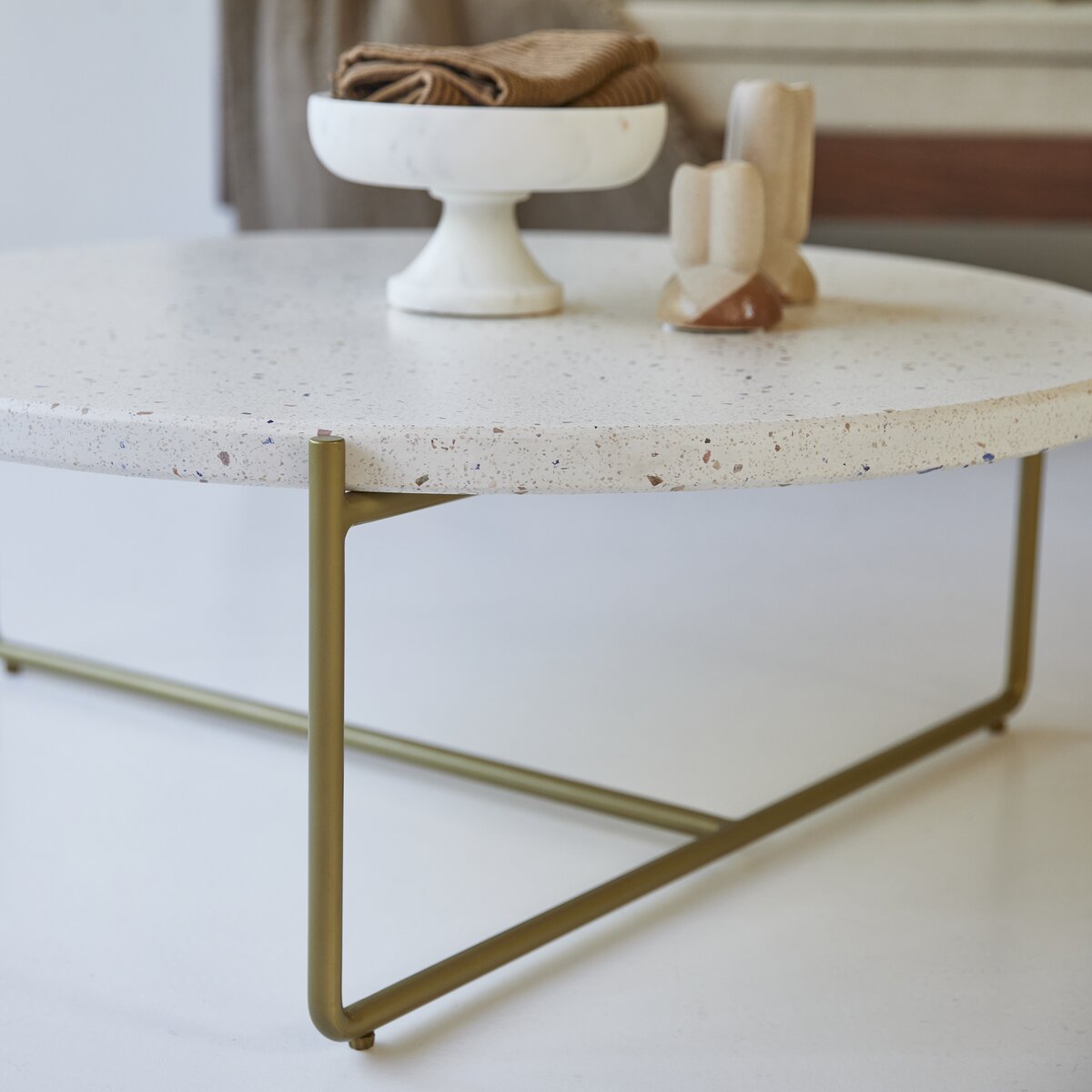 Anatole - Table basse en terrazzo et métal confetti Anatole - Table basse en terrazzo et métal confetti