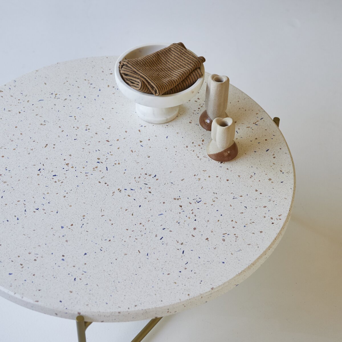 Anatole - Table basse en terrazzo et métal confetti Anatole - Table basse en terrazzo et métal confetti