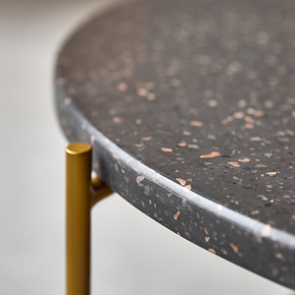 Anatole - Table basse en terrazzo et métal grey Anatole - Table basse en terrazzo et métal grey
