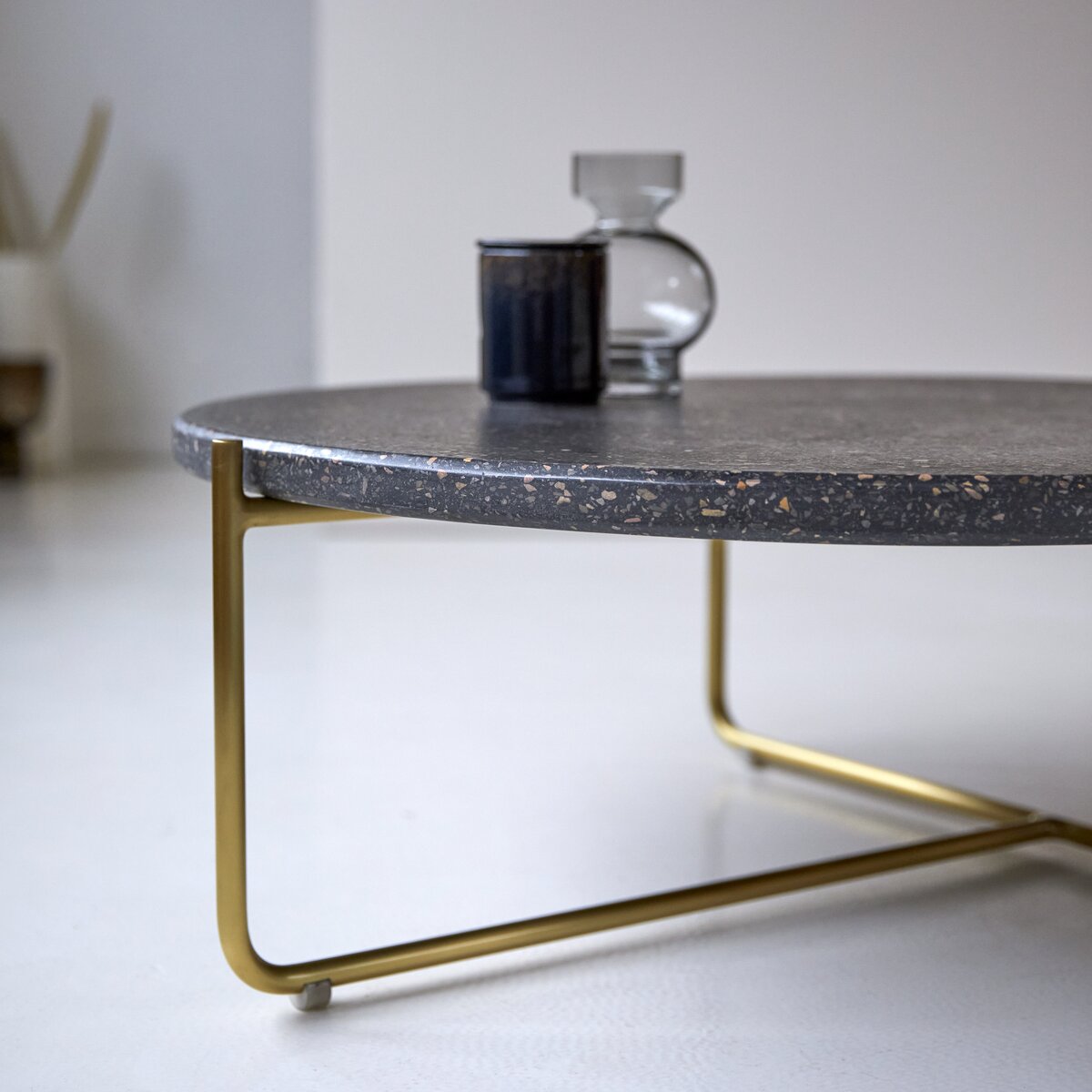 Anatole - Table basse en terrazzo et métal grey Anatole - Table basse en terrazzo et métal grey
