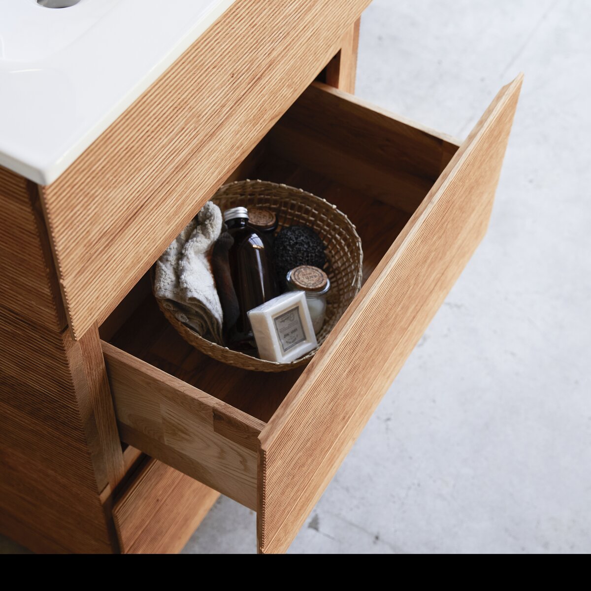Karl - Solid oak and ceramic bathroom cabinet 60 cm Karl - Solid oak and ceramic bathroom cabinet 60 cm