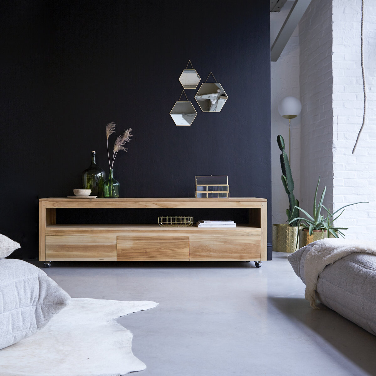 Mueble alto TV de madera de teca y metal 170 cm - Mobiliario de salón -  Tikamoon