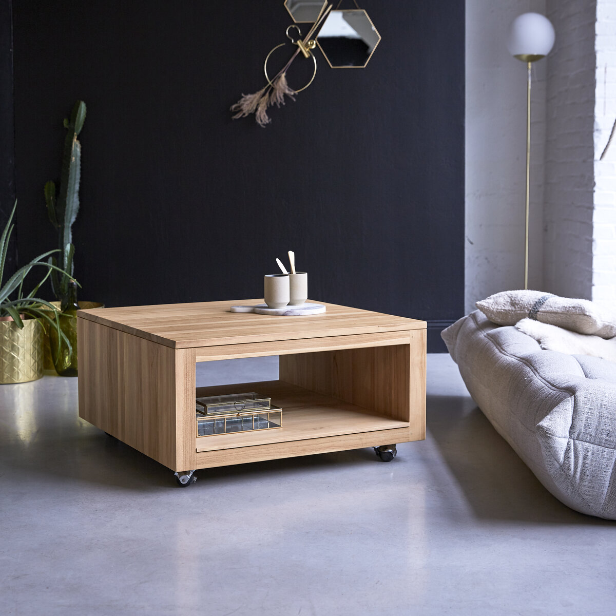 Anoa - Solid teak square Coffee Table Anoa - Solid teak square Coffee Table