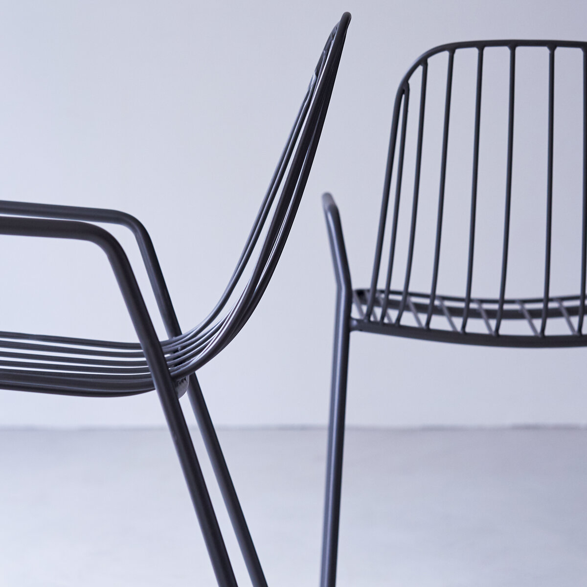 Arty - Sillón en metal dark grey Arty - Sillón en metal dark grey