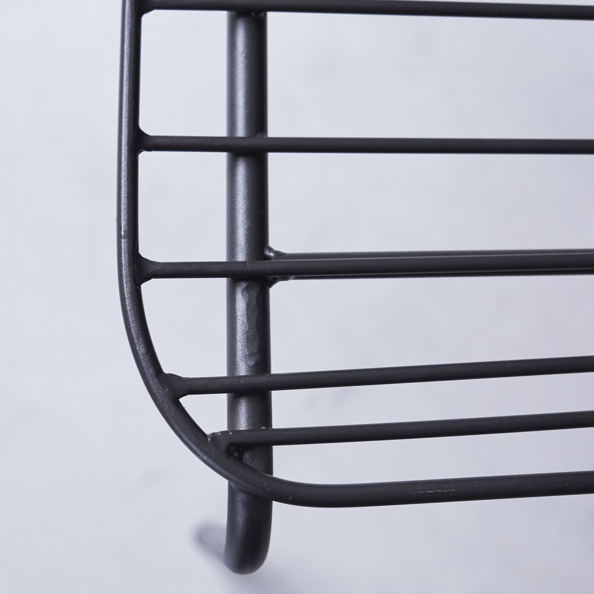 Arty - Chaise en métal dark grey Arty - Chaise en métal dark grey