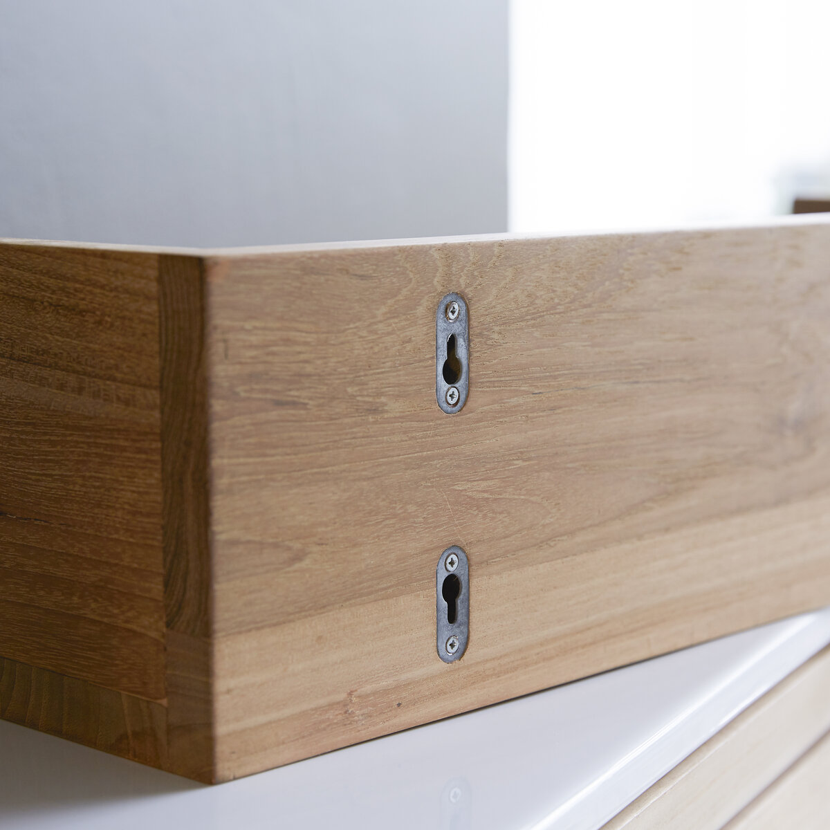 Sasha - Wandregal aus massivem Teak 60 cm Sasha - Wandregal aus massivem Teak 60 cm