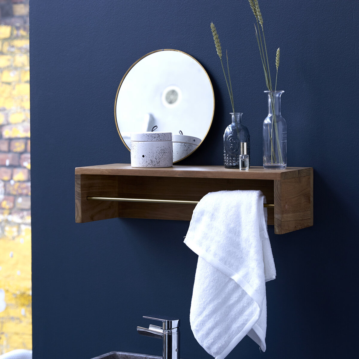 Sasha - Porte serviette mural en teck massif 60 cm Sasha - Porte serviette mural en teck massif 60 cm