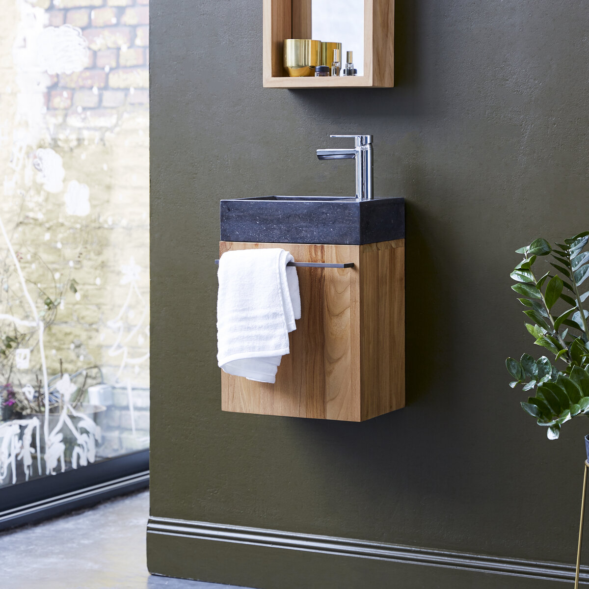 Mobile sottolavabo in teak massello con lavabo in marmo nero Basic