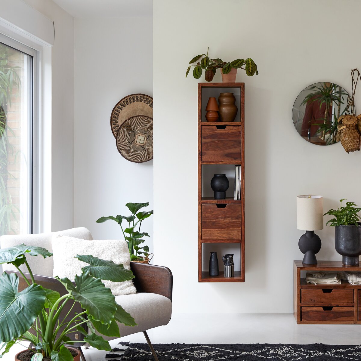 Kwarto - Solid sheesham wall-mounted Bookshelf