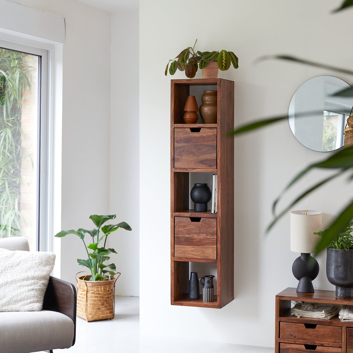 Kwarto - Solid sheesham wall-mounted Bookshelf Kwarto - Solid sheesham wall-mounted Bookshelf