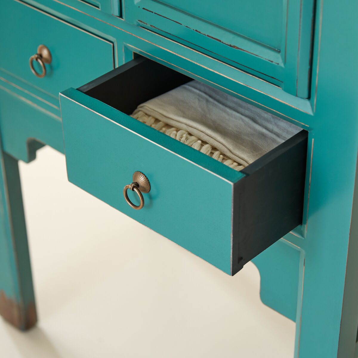 Suï - Armoire de rangement en pin Suï - Armoire de rangement en pin
