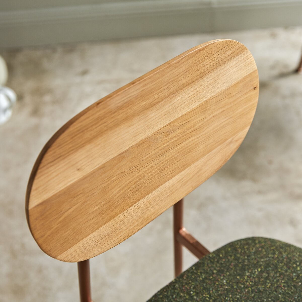 Yutapi - Chaise kaki en chêne Yutapi - Chaise kaki en chêne