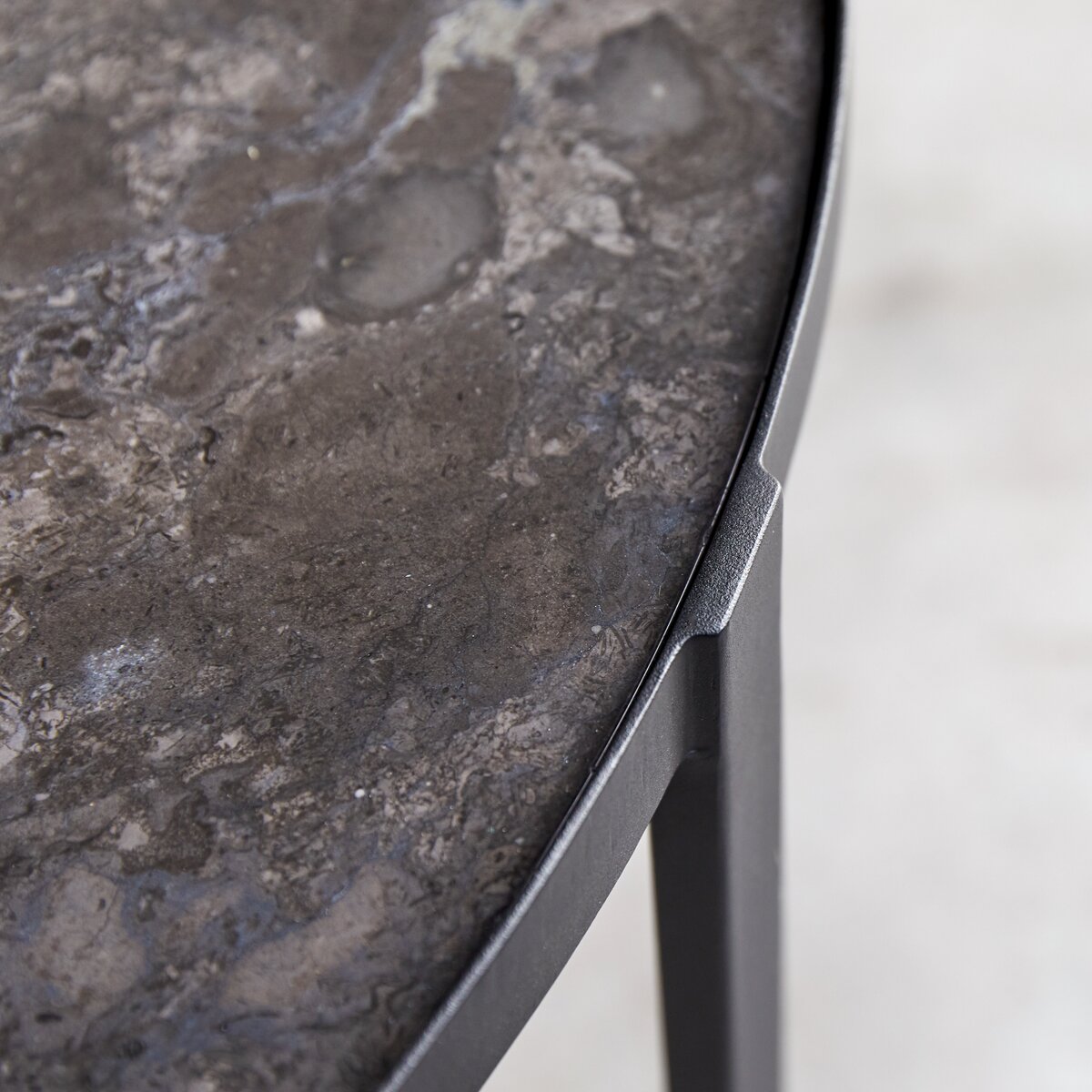 Milan - Marble and metal Coffee Table Milan - Marble and metal Coffee Table