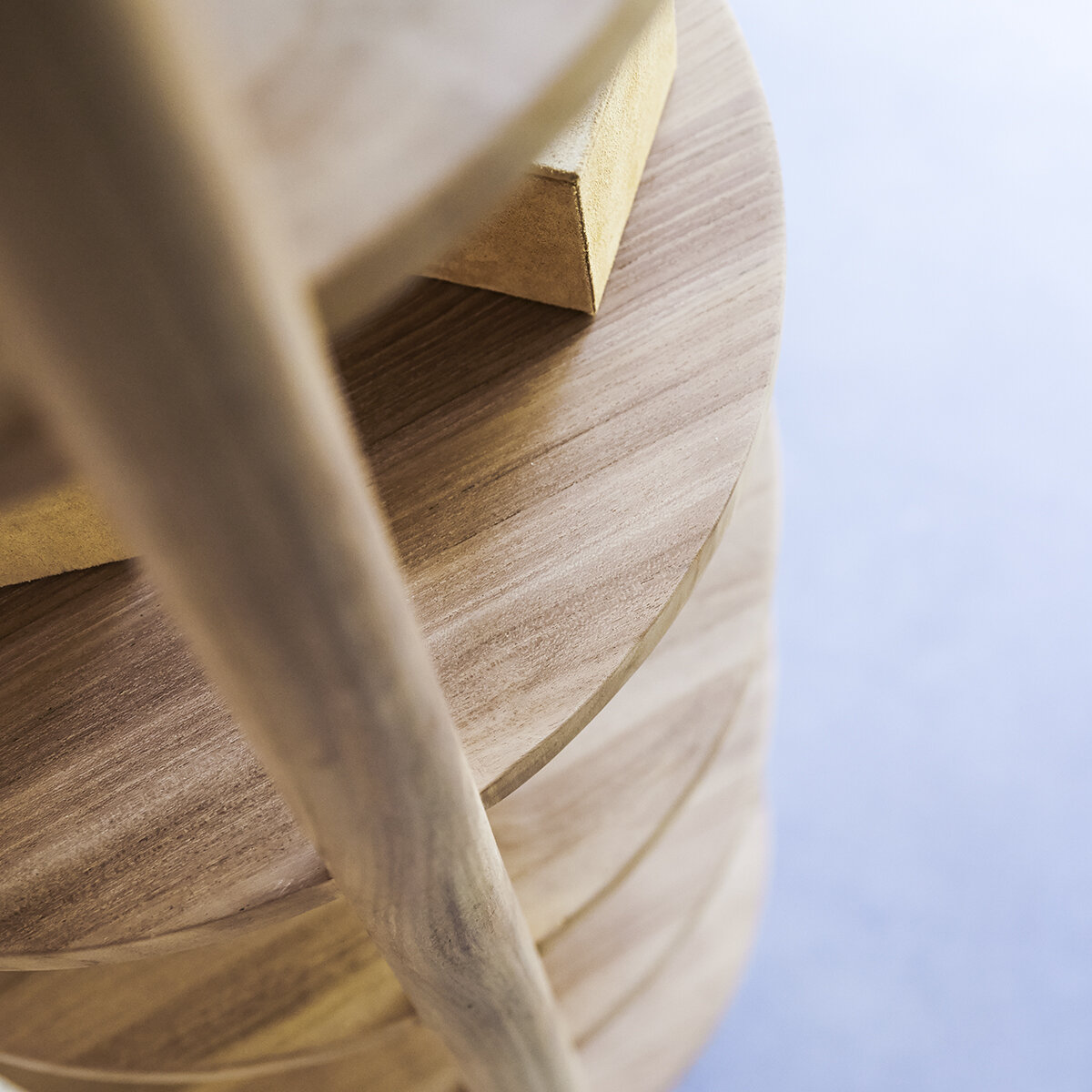Poline - Colonna in teak massello Poline - Colonna in teak massello
