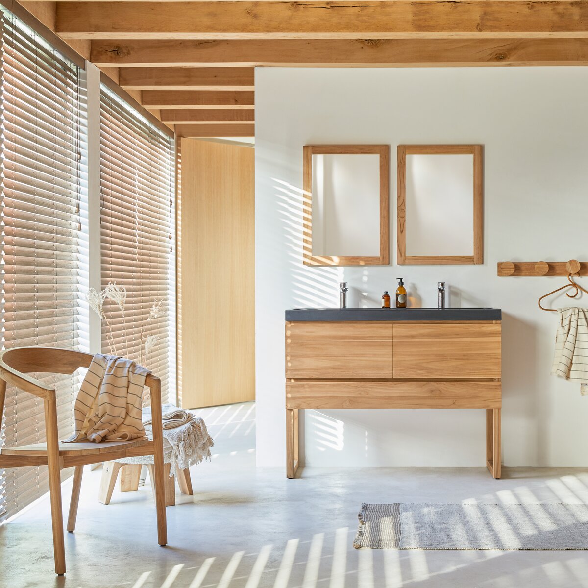 Edgar - Mueble de baño en teca maciza y piedra de lava 120 cm Edgar - Mueble de baño en teca maciza y piedra de lava 120 cm