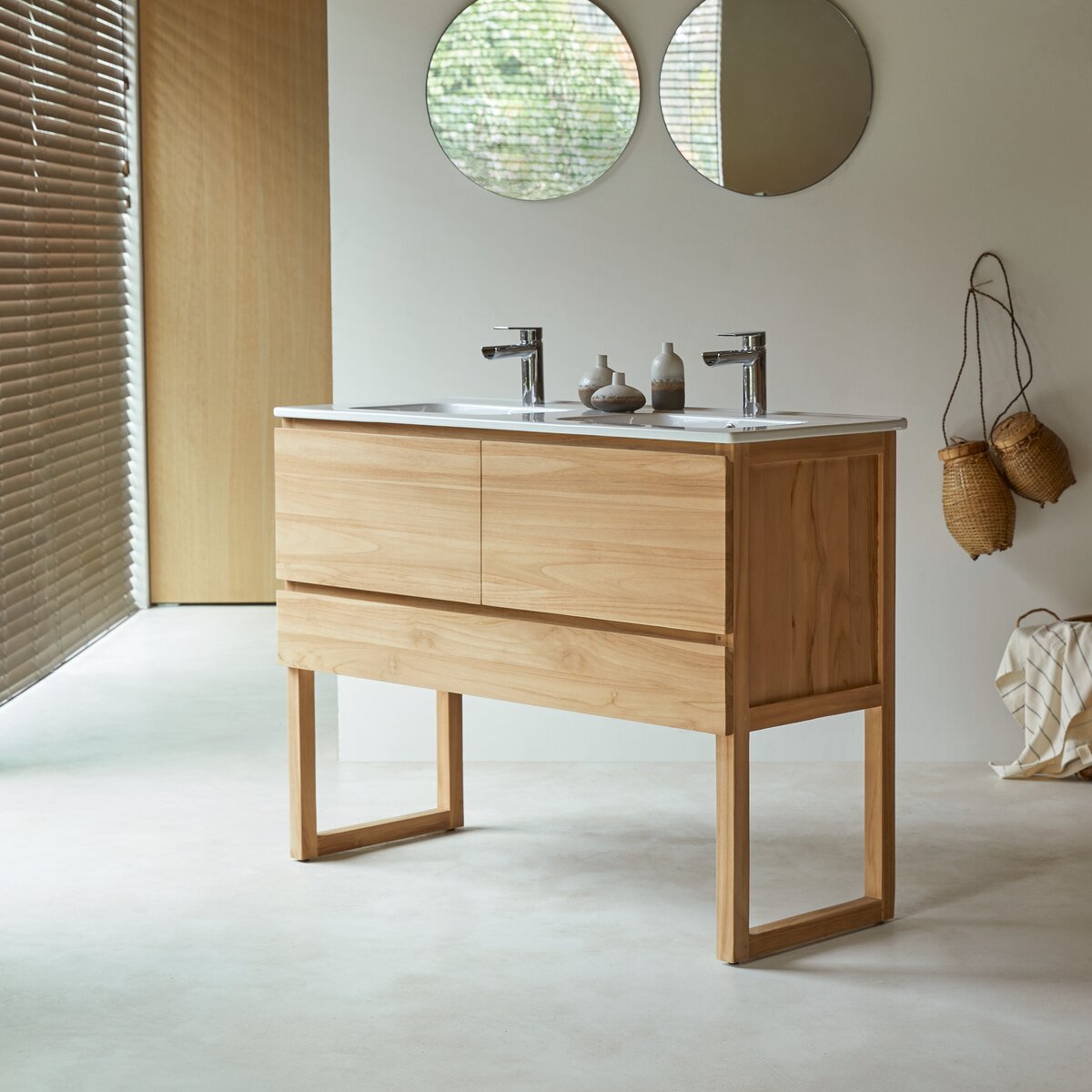 Edgar - Mueble de baño en teca maciza y cerámica 120 cm Edgar - Mueble de baño en teca maciza y cerámica 120 cm