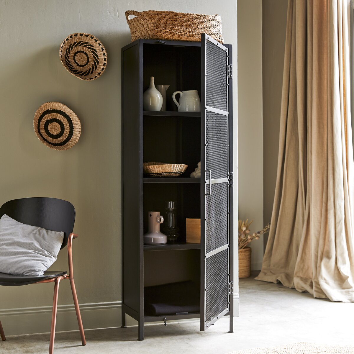 Alma - Armoire grillagée en métal Alma - Armoire grillagée en métal