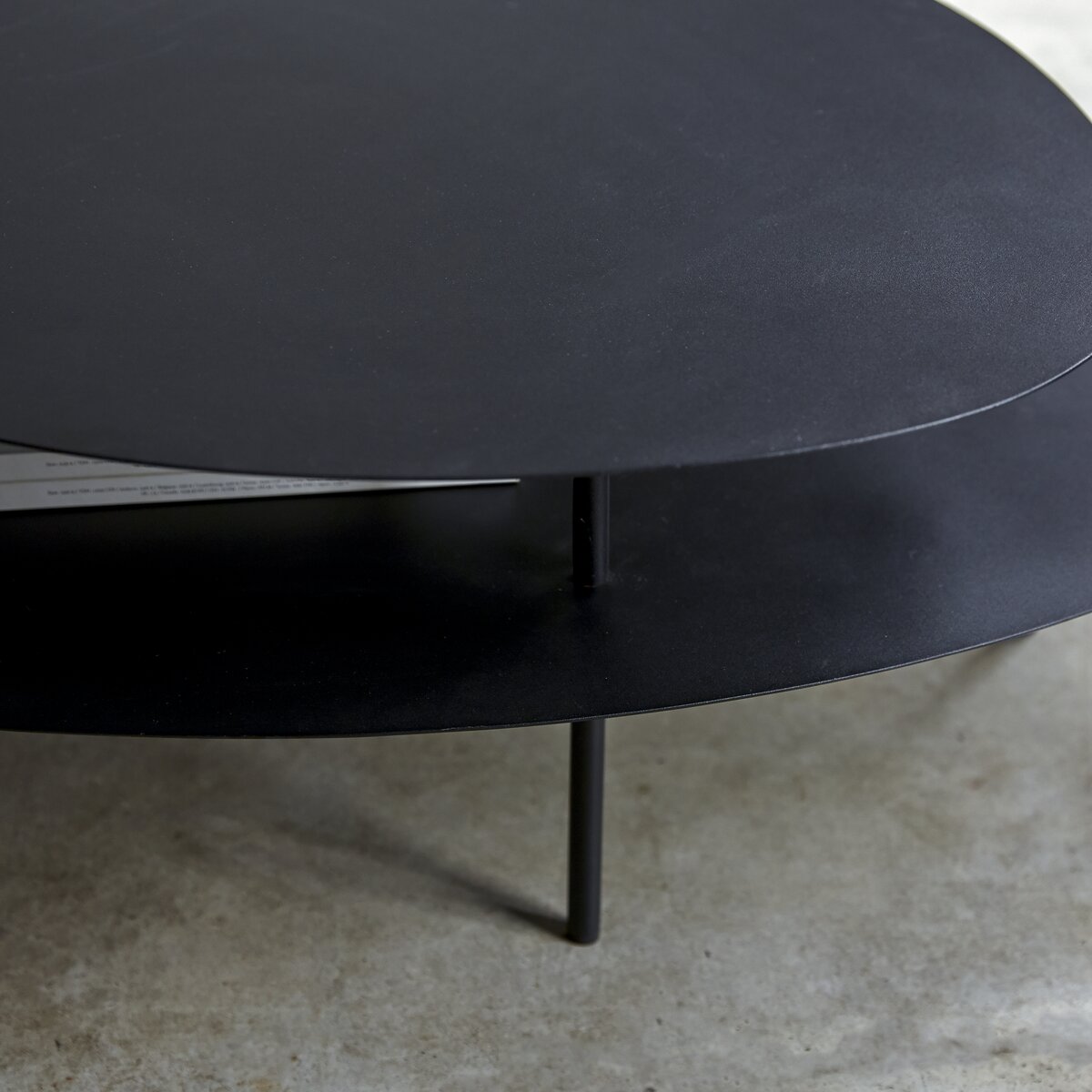 Judith - Table basse en métal Judith - Table basse en métal