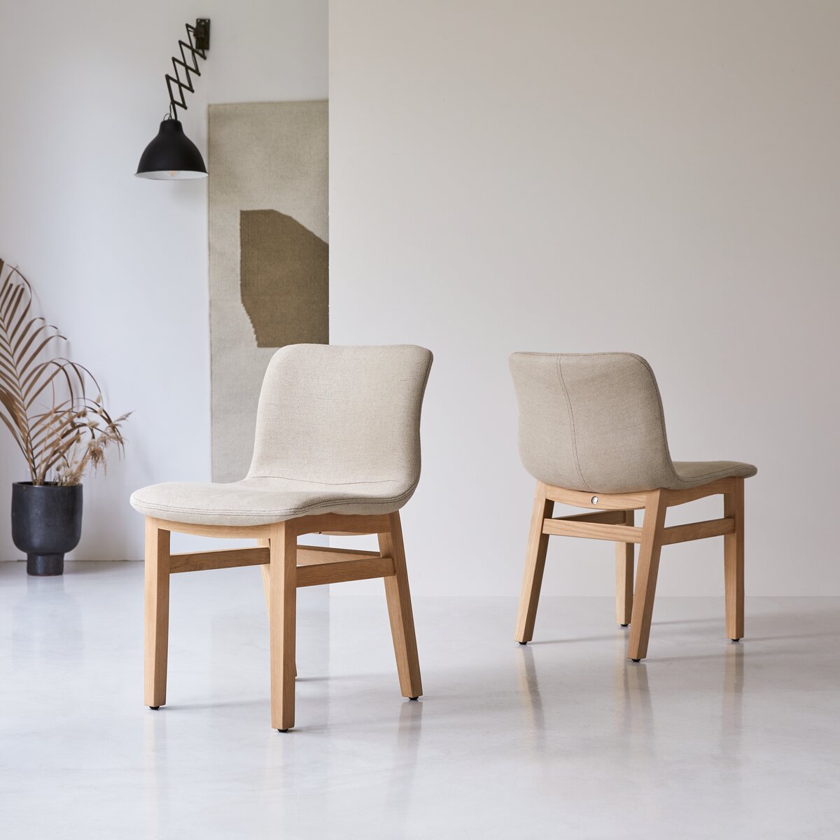 Cocoon - Chaise linen en chêne massif Cocoon - Chaise linen en chêne massif