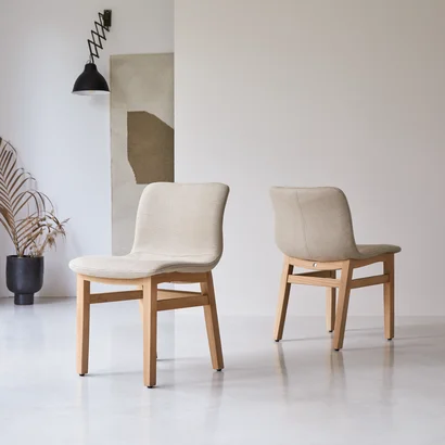 Cocoon - Stuhl linen aus massivem Eichenholz