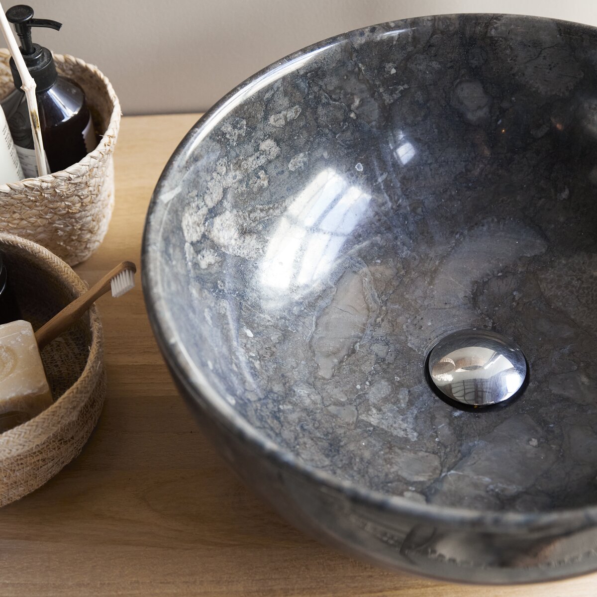 Mia - Lavabo in marmo dark grey Mia - Lavabo in marmo dark grey