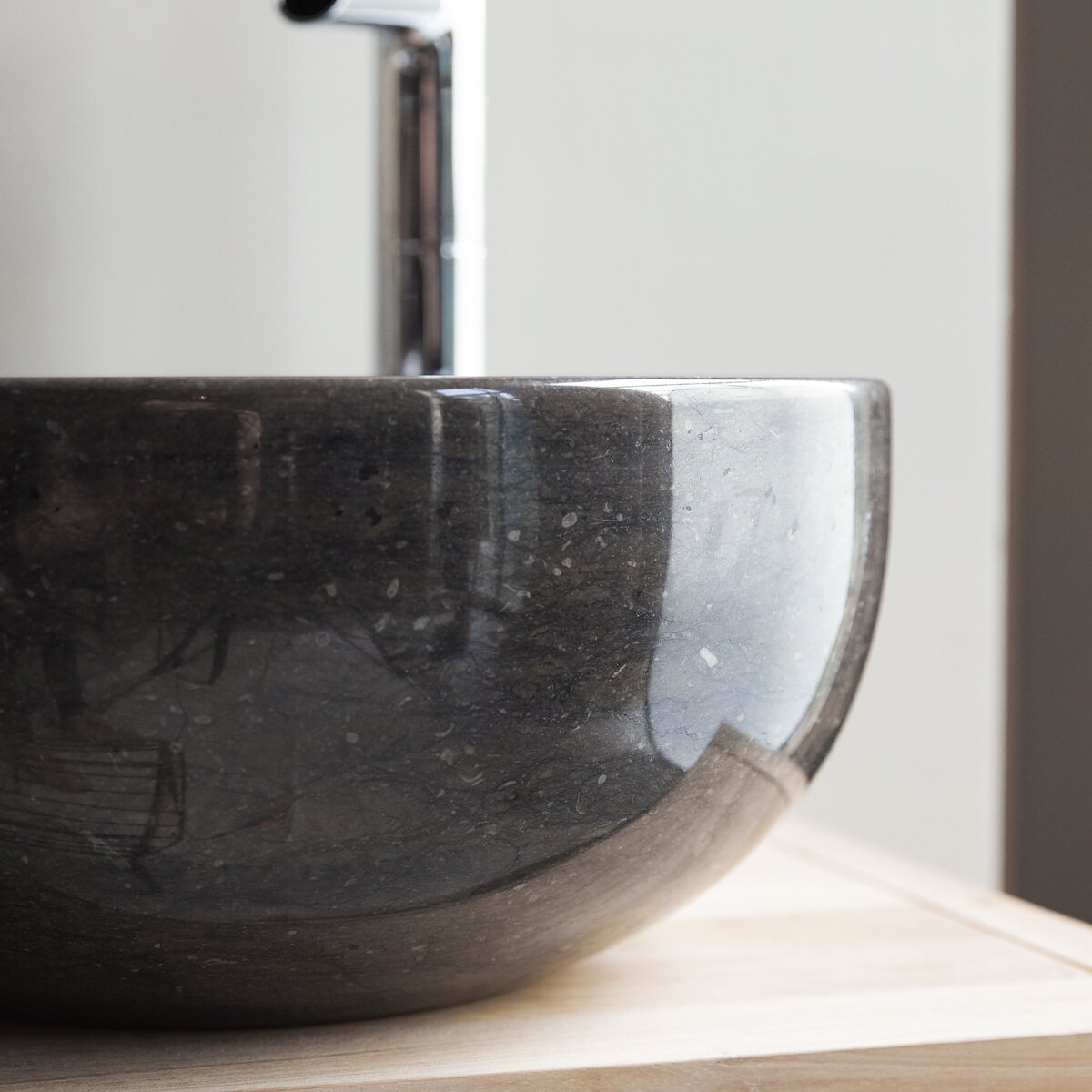 Mia - Lavabo in marmo dark grey Mia - Lavabo in marmo dark grey