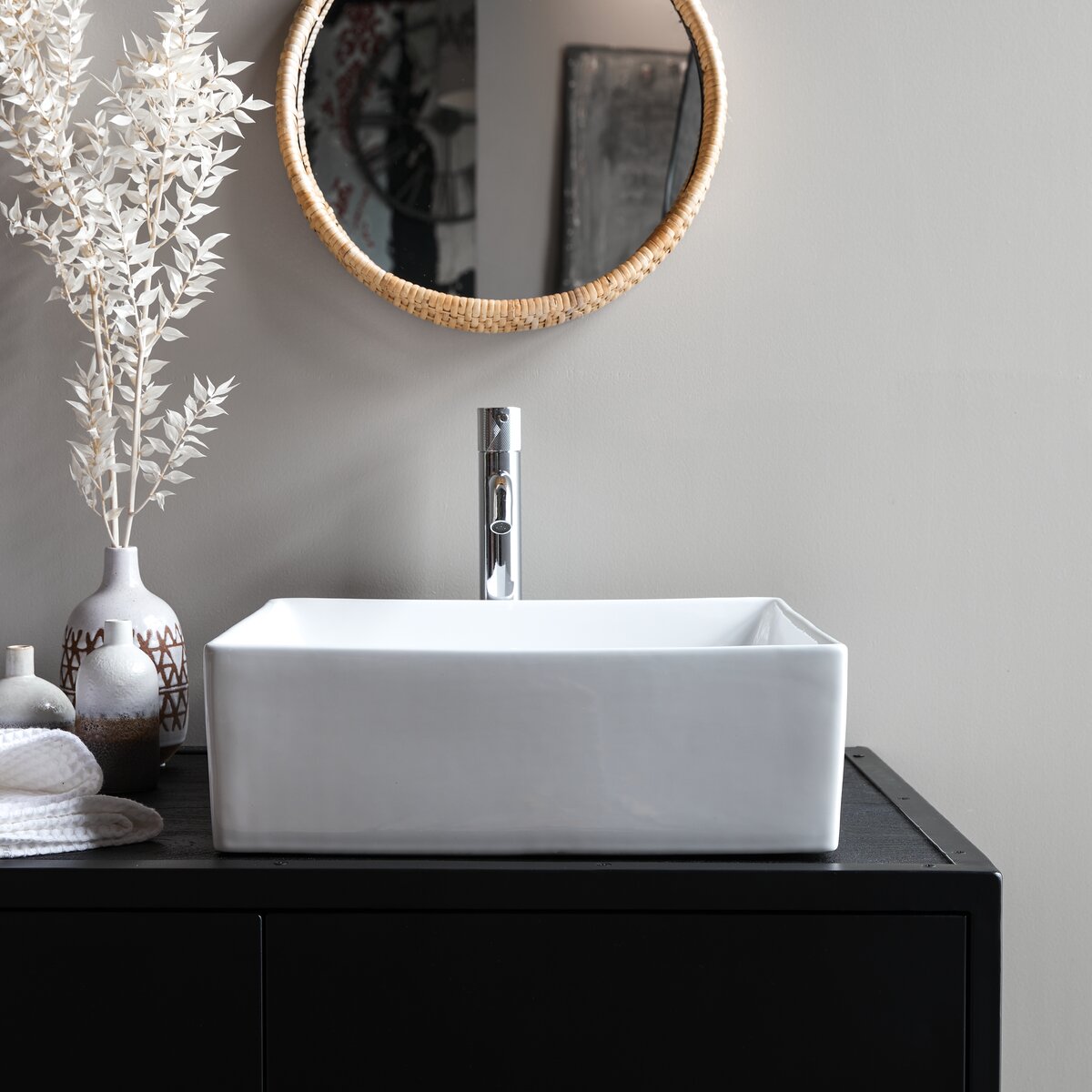 Lada - Lavabo in ceramica Lada - Lavabo in ceramica