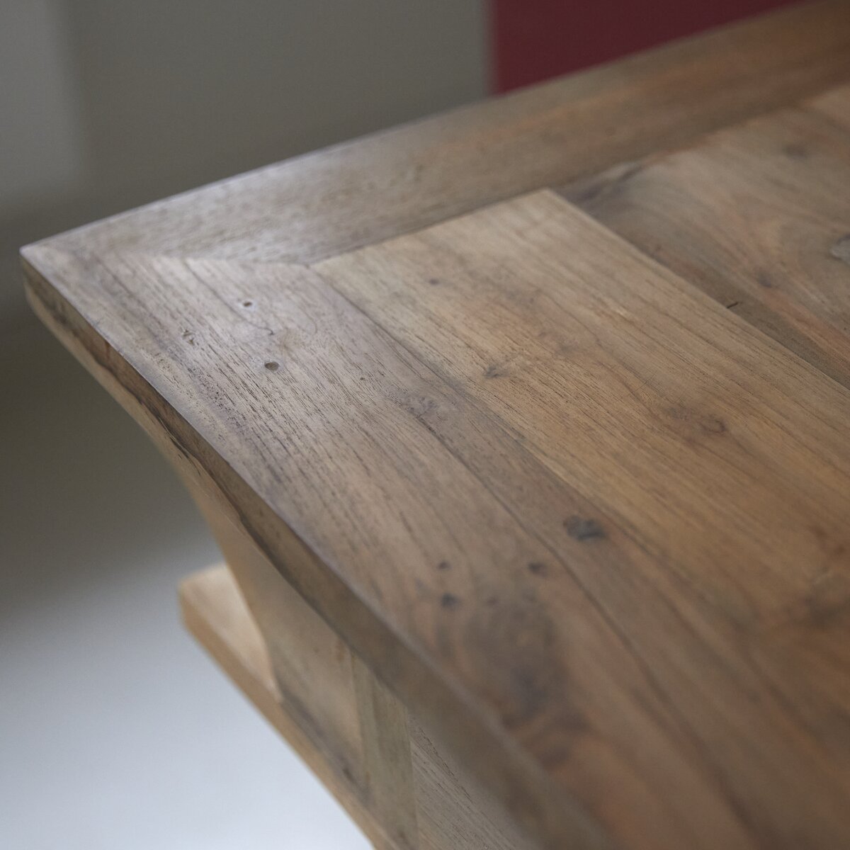 Junie - Konsole aus recyceltem massivem Teakholz Junie - Konsole aus recyceltem massivem Teakholz