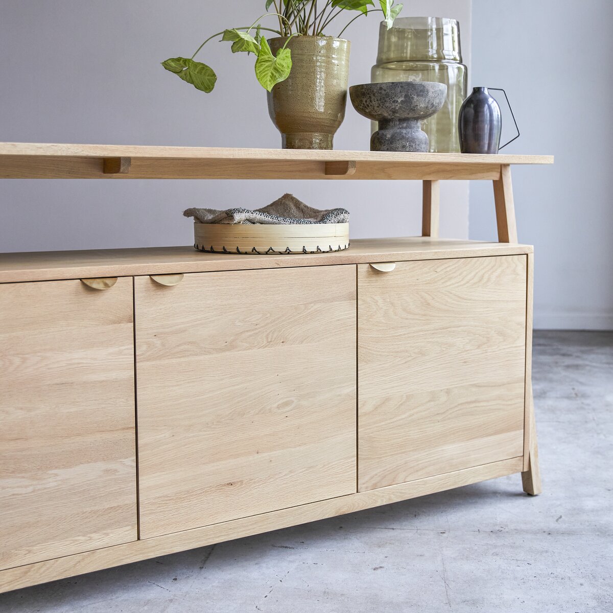 Pola - Buffet en chêne massif 165 cm Pola - Buffet en chêne massif 165 cm